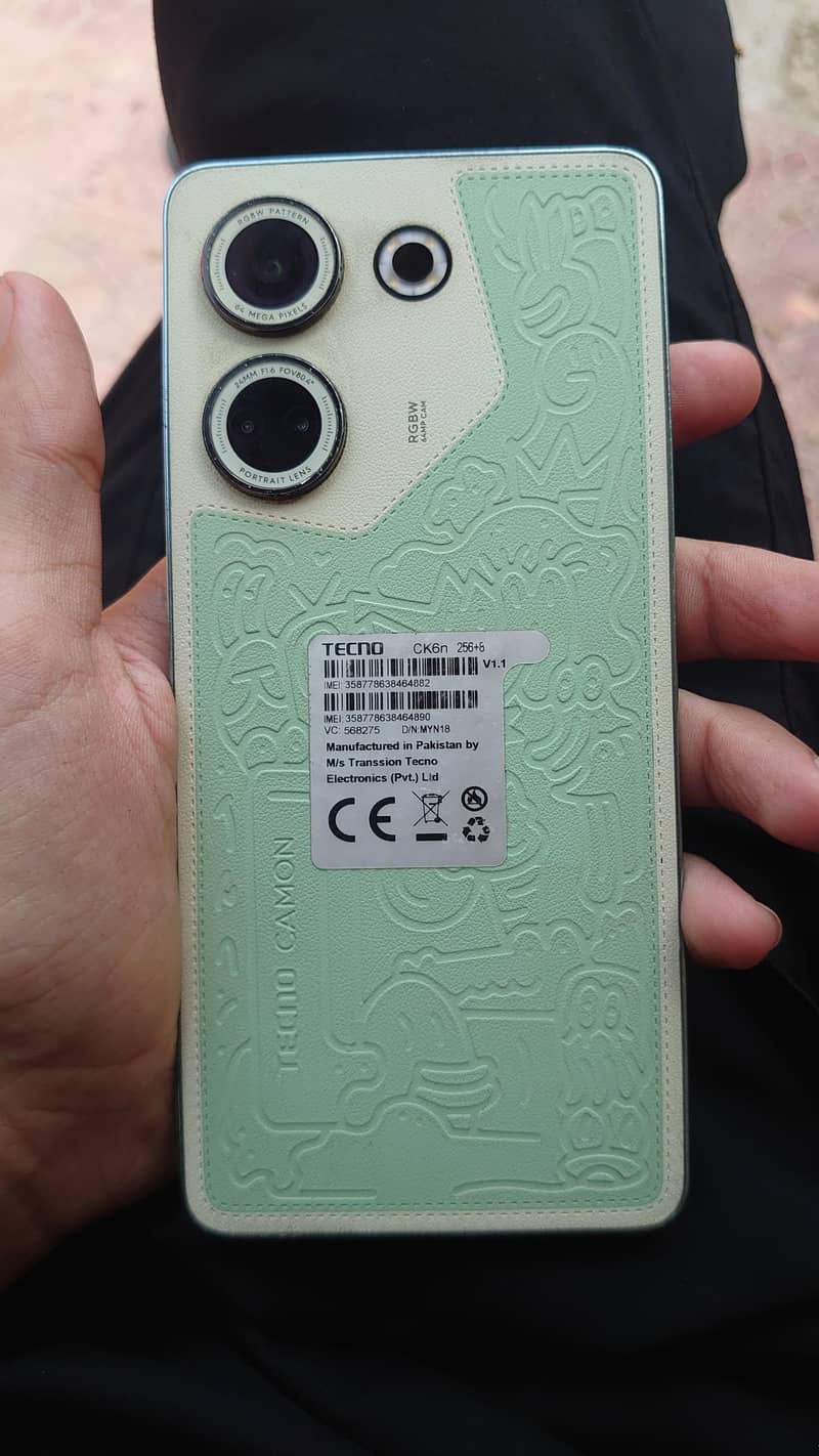 Tecno CAMON 20 1