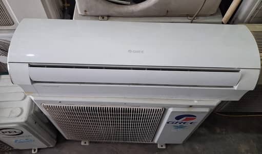 Gree 1.5 ton inverter fairy seireis