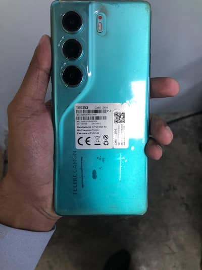 Tecno CAMON 40