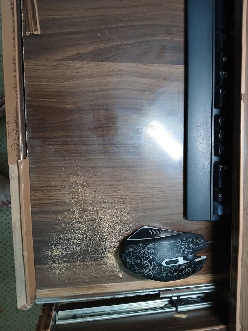 Study/Computer Table 6