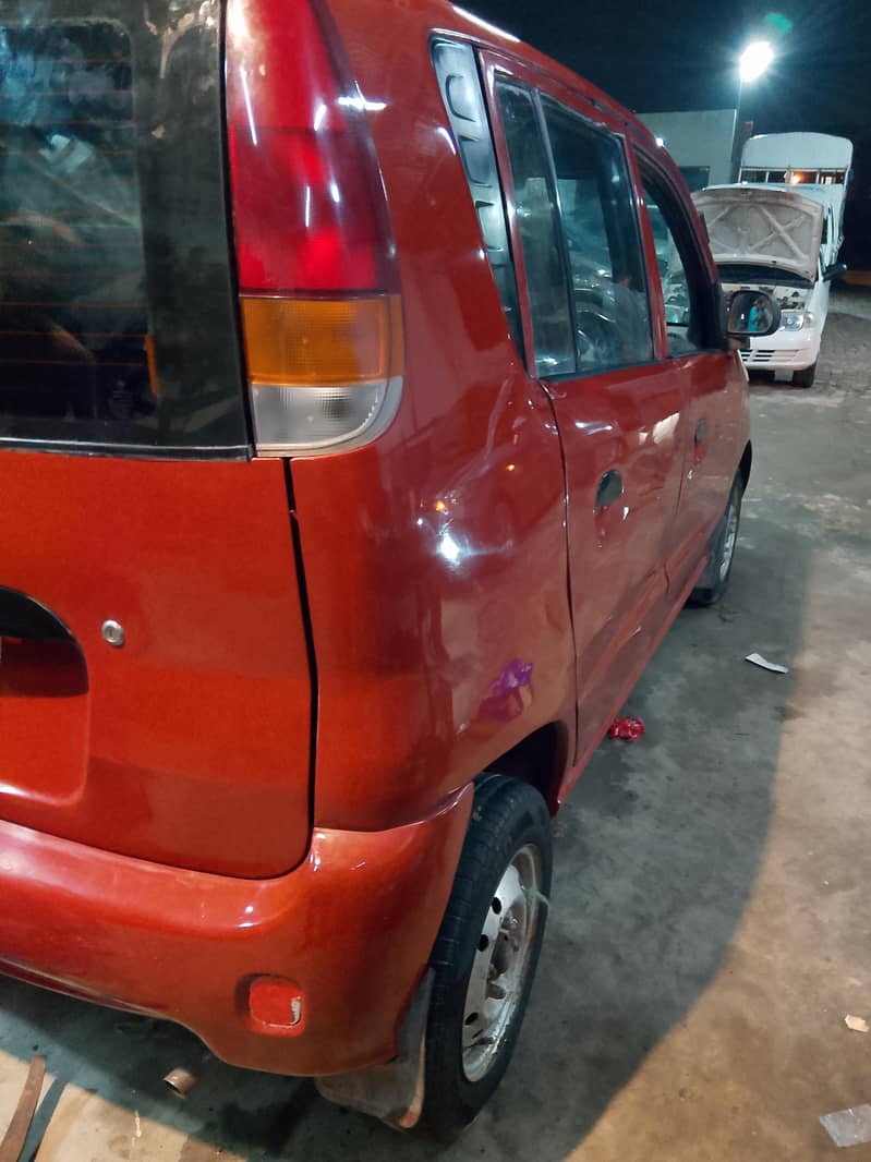 santro 2001 model 8
