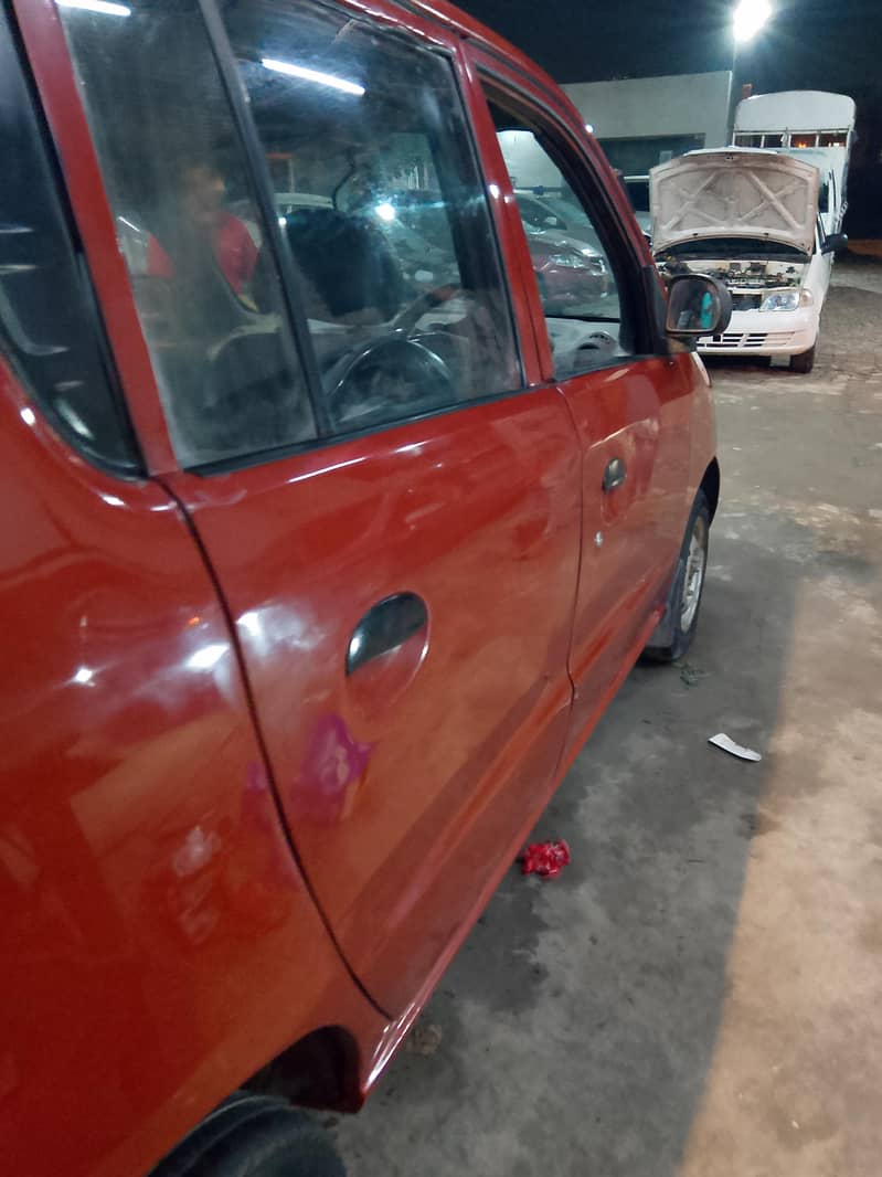 santro 2001 model 9