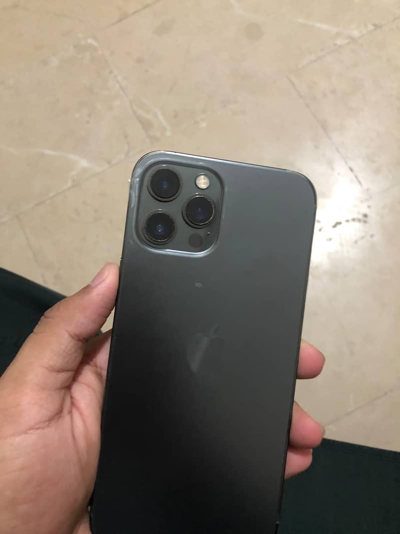 iphone 12pro max 3