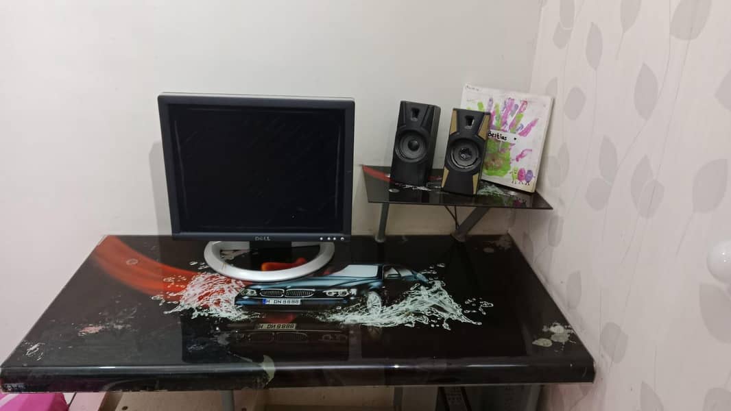 computer table 1