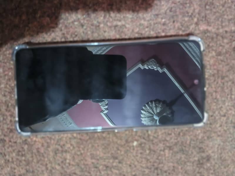 Vivo V27 e 6