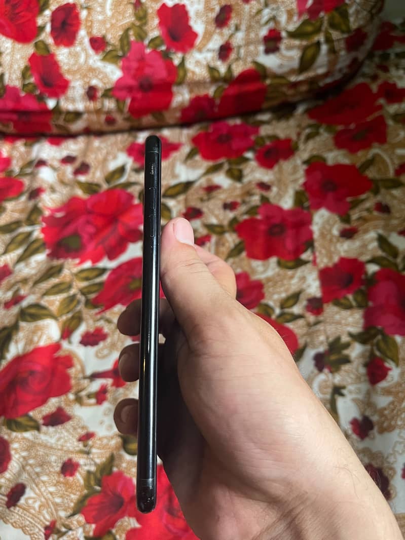 iPhone 7plus PTA 5