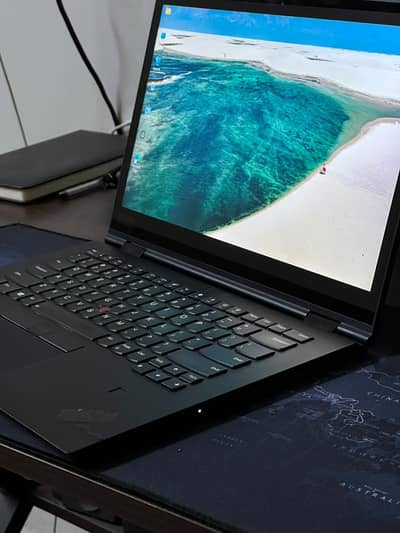 i7 8th gen Lenovo yoga x1