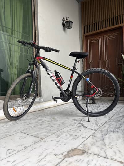 29 inch imported cycle: Very good condition and well maintained