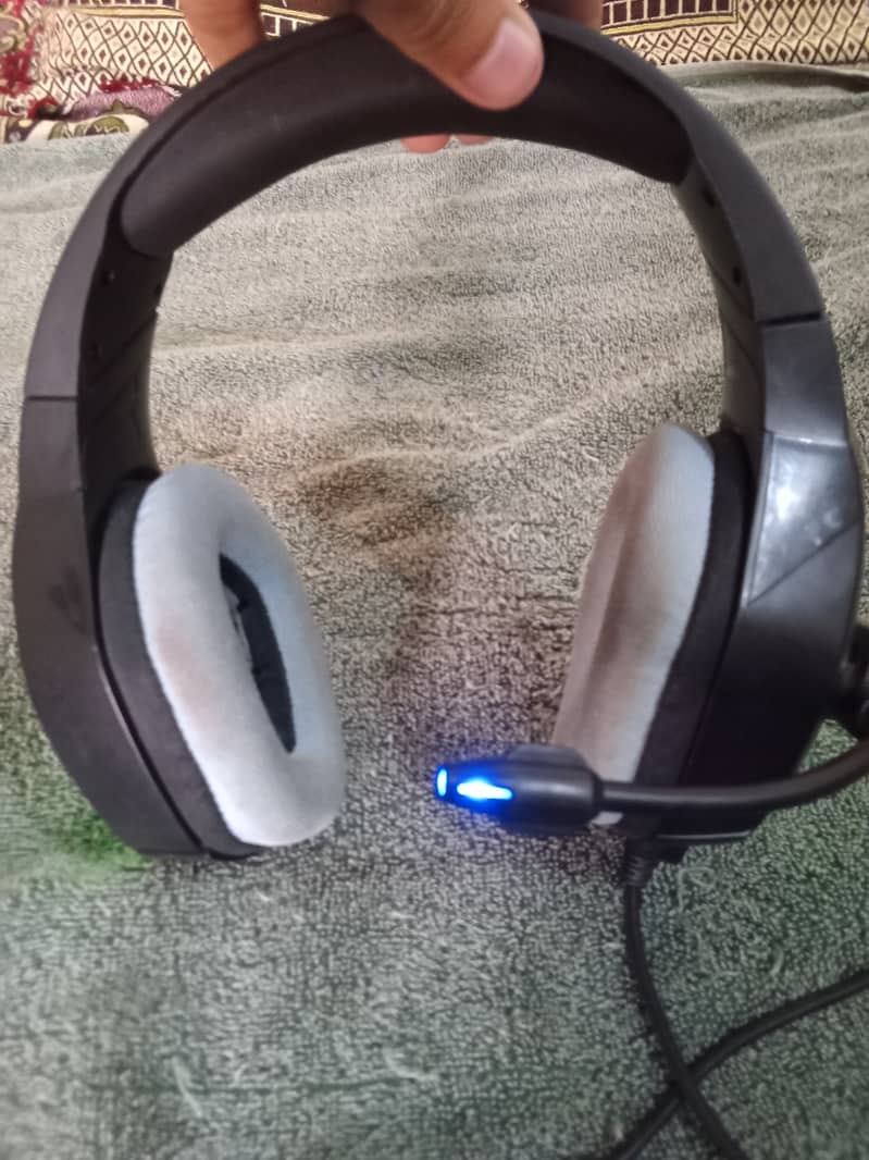 Gaming headsets 1