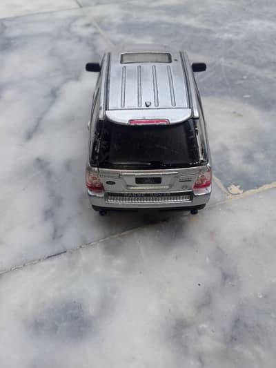 toy Range Rover car