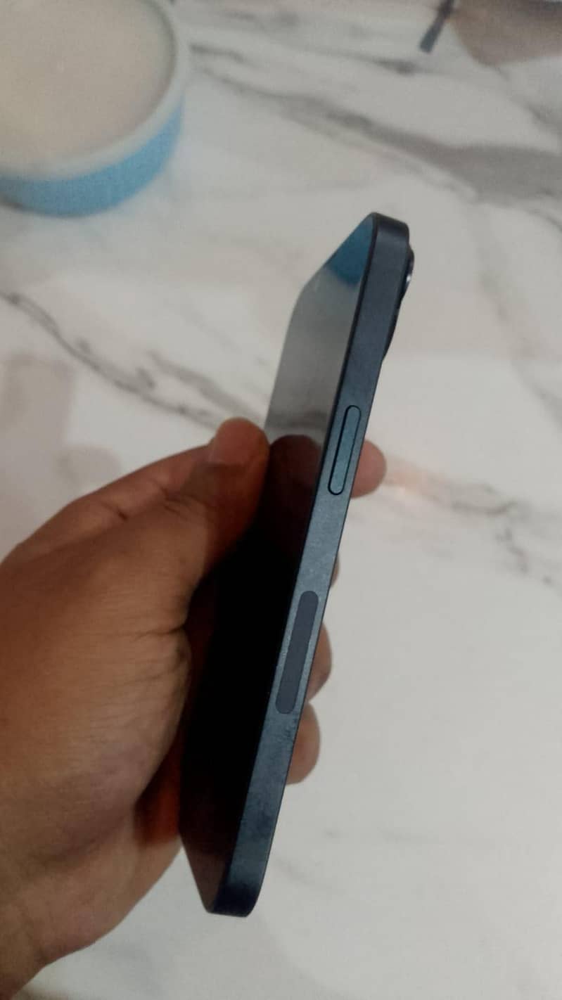 Apple iPhone 14 5