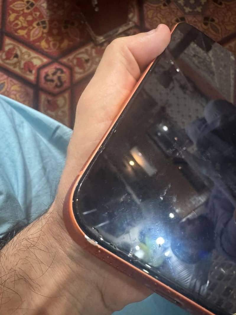 Apple iPhone 17 Pro Max 10