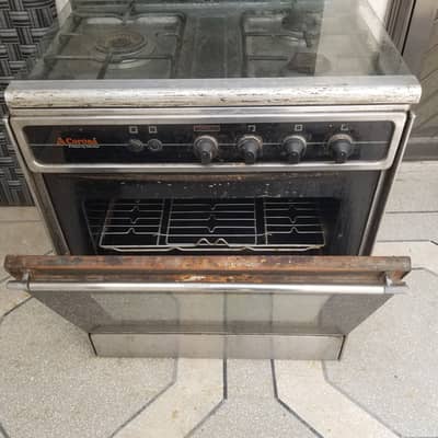 3 burners Cooking Range by Corona