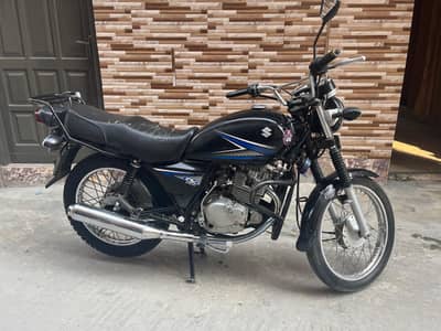 Suzuki GS 150