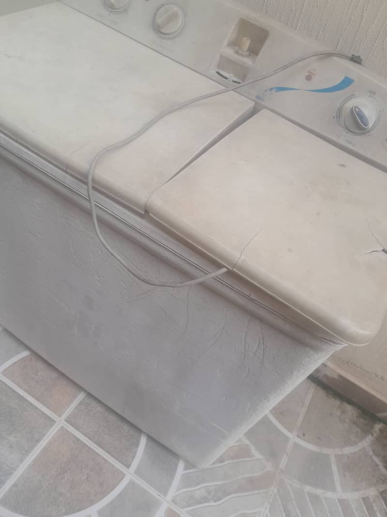 Washing Machine 4