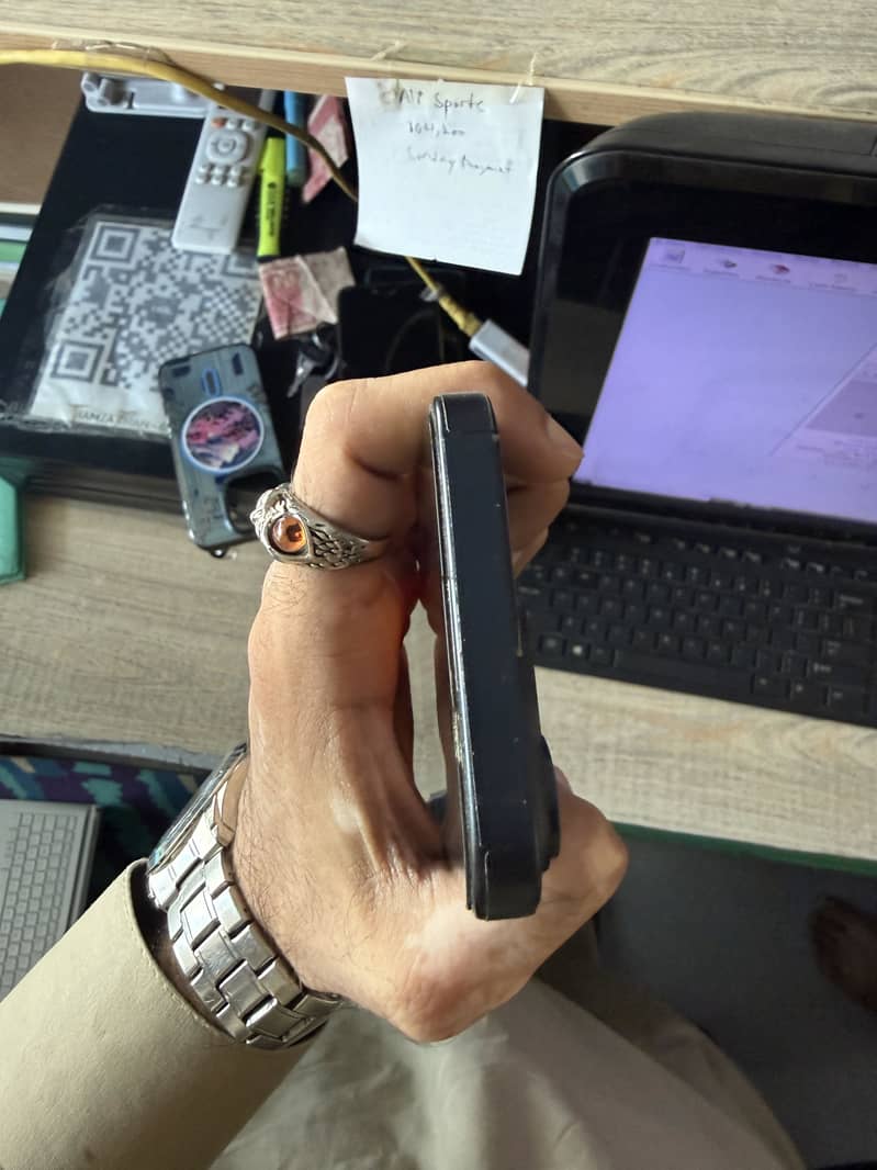 Iphone 15 Pro 3