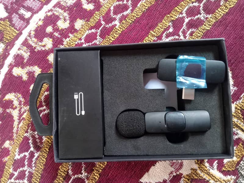 K8 Wireless microphone 1