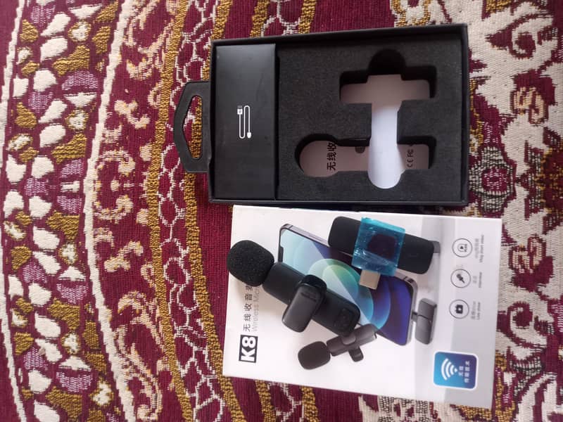 K8 Wireless microphone 2