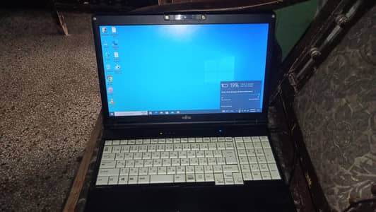 Core I3 2nd Gen Fujitsu 4/320