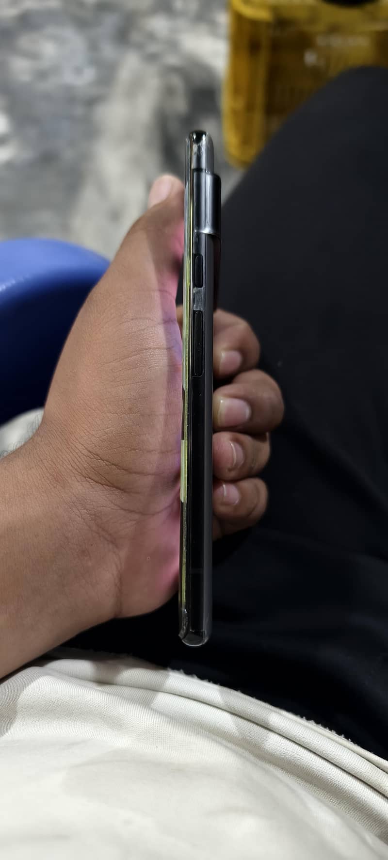 Google Pixel 6 Pro 2