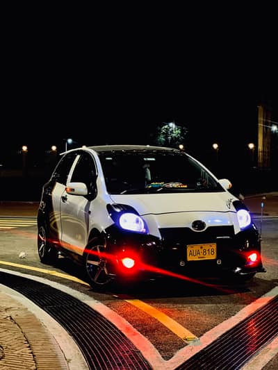 Toyota Vitz 2010