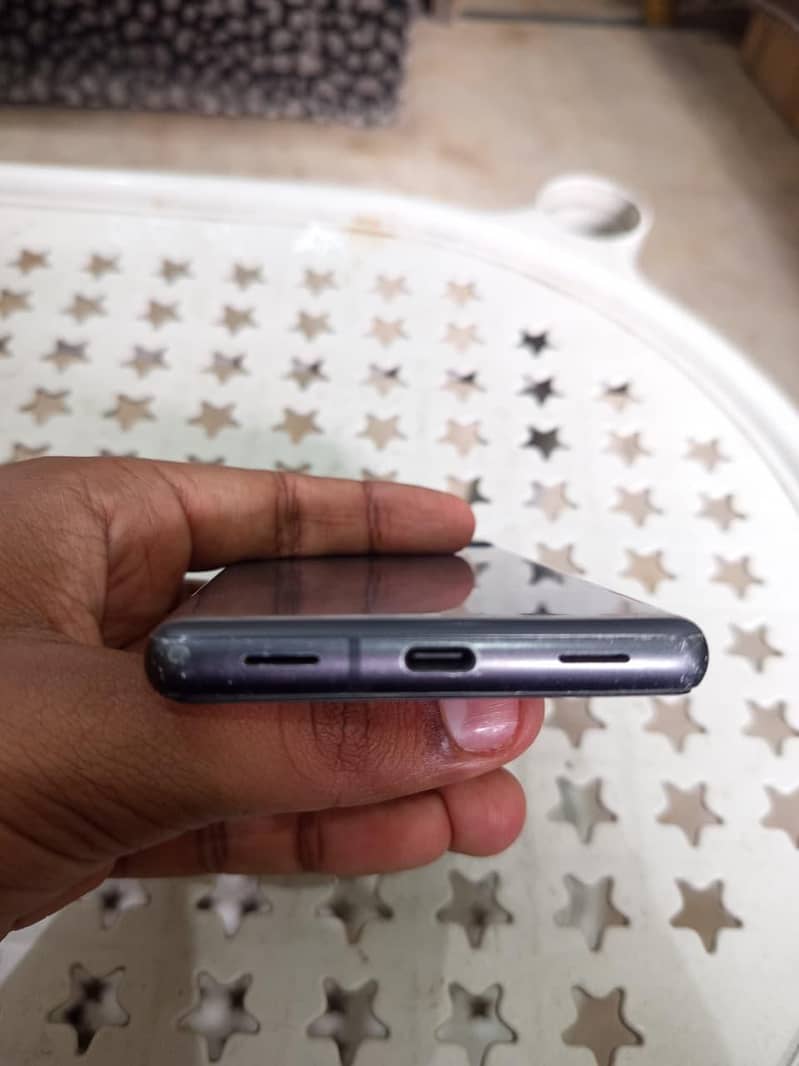 Google Pixel 7a 5