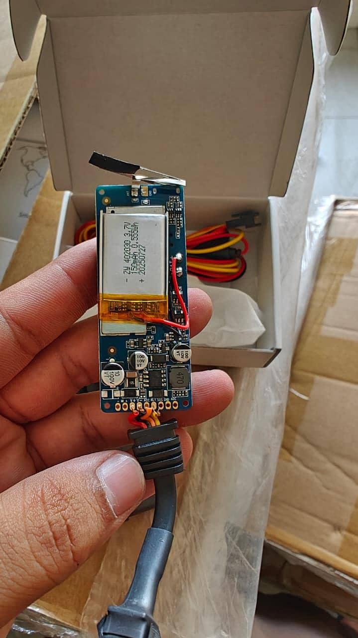 Car GPS tracker 8