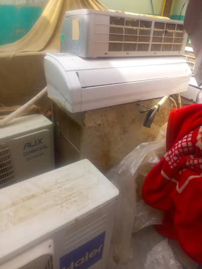 total 12 ac Hai 6 DC inverter hai 6 Sada AC