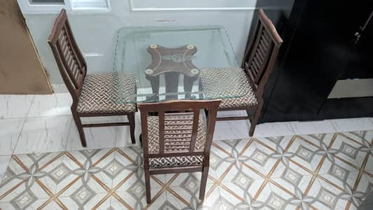 Glass Dinning Table