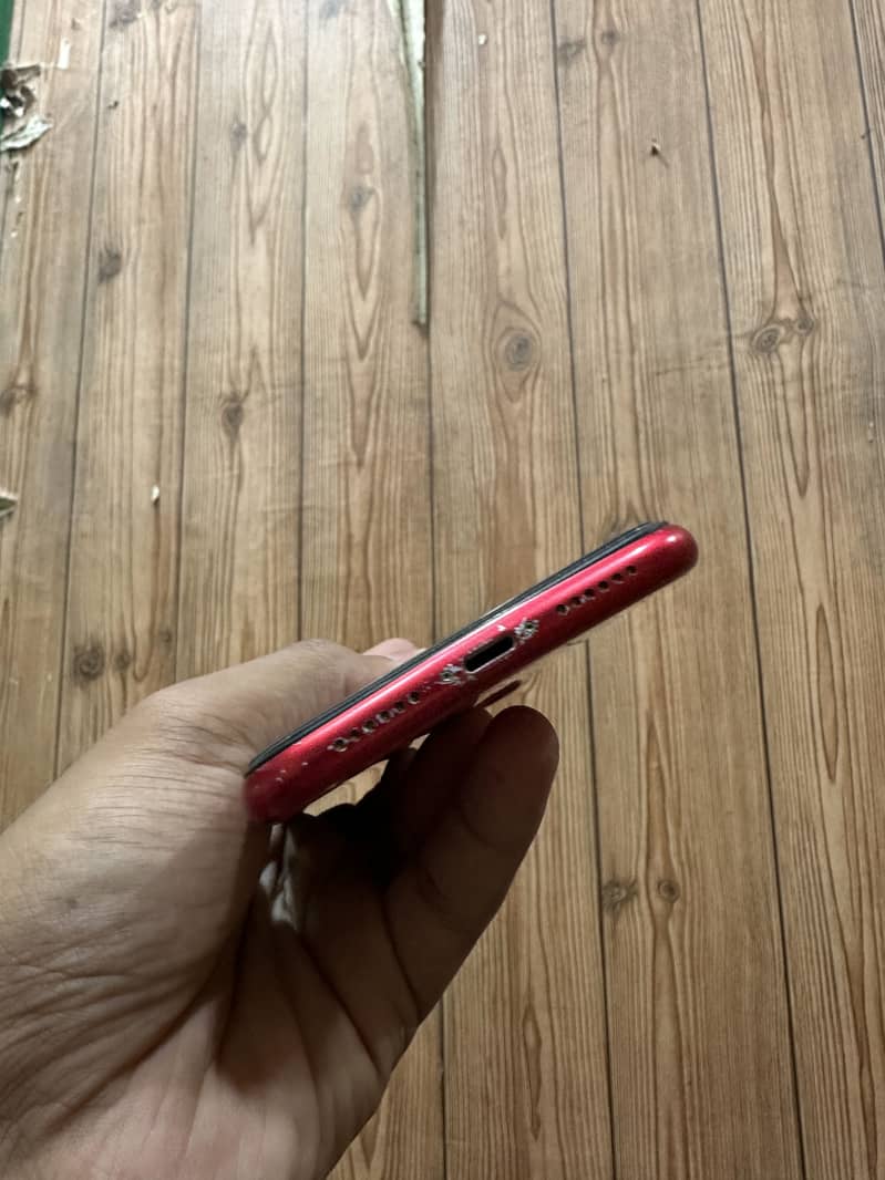 IPhone 11 3