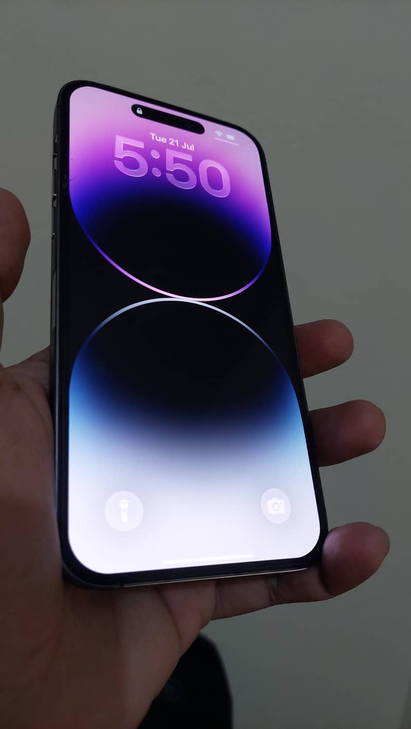 iPhone 14 Pro Max 0