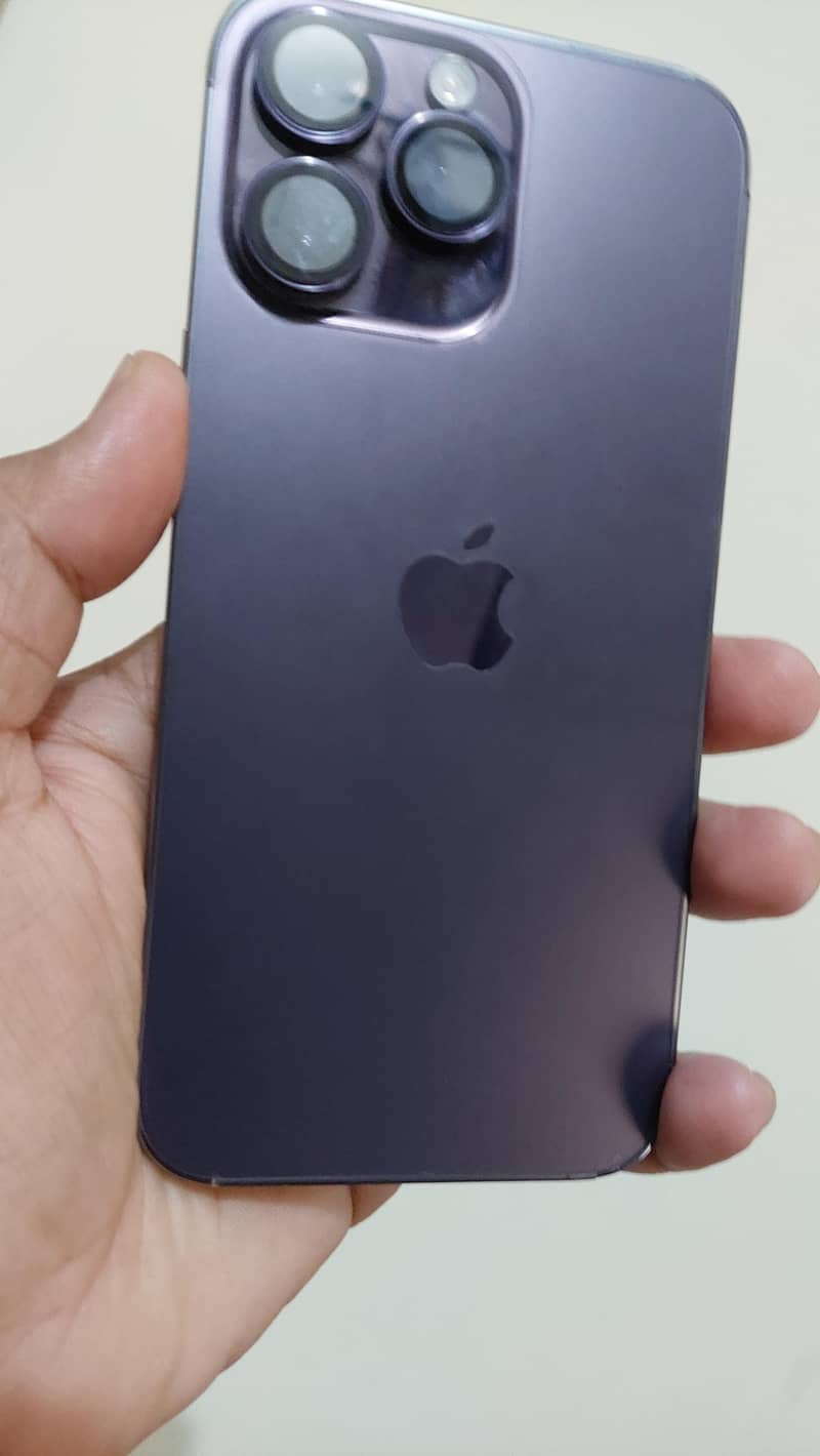 iPhone 14 Pro Max 2