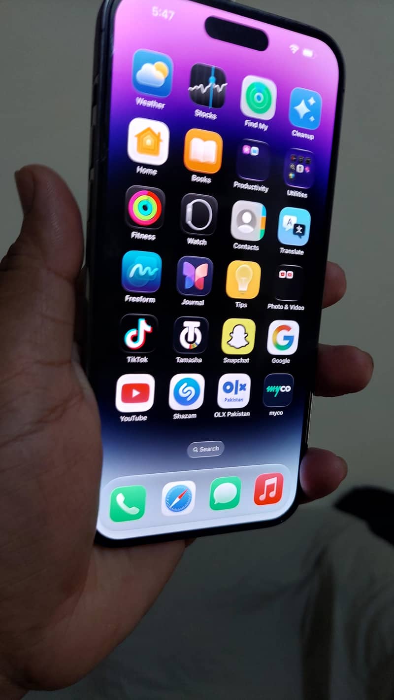 iPhone 14 Pro Max 4