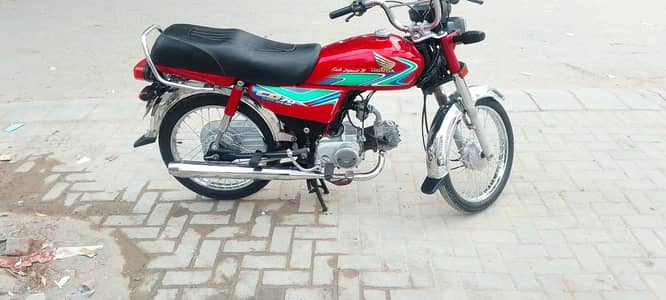 0325,,49,,63,,,042 only whatsapp