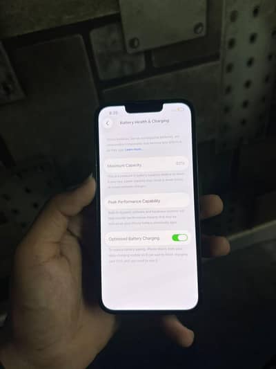 Apple iPhone 13