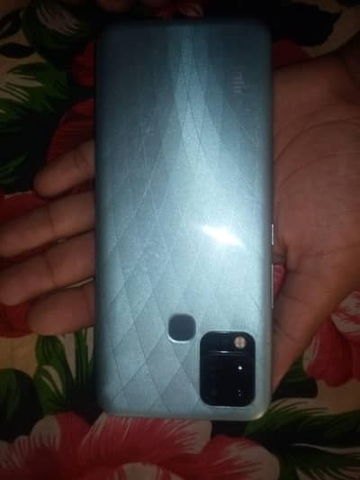 Infinix Hot 10S 6.128. full box. . .