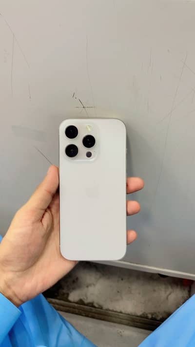 Iphone 16 pro jv