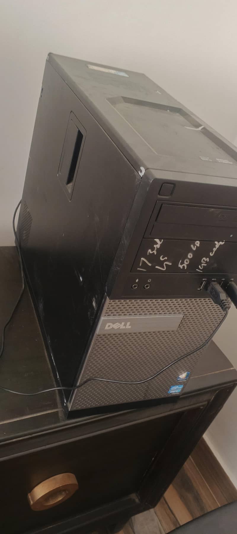 CPU,mointer, keyboard,mouse 4