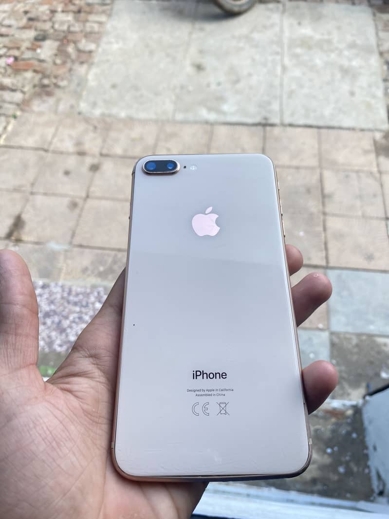 iPhone 8plus 4