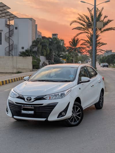 Yaris 1.5 Ativ 2022. Like New