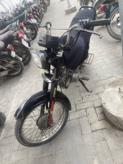 No work required just buy & ride . . . Thora zang lg gya hai barish ka