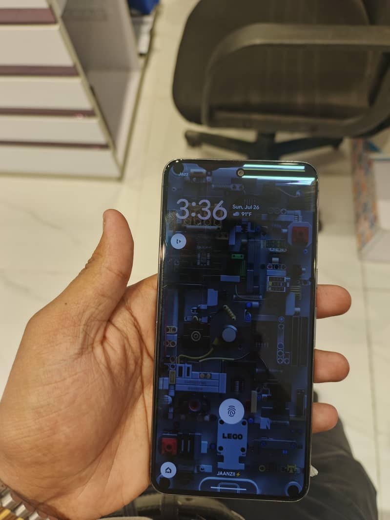 Google Pixel 8 Pro 4