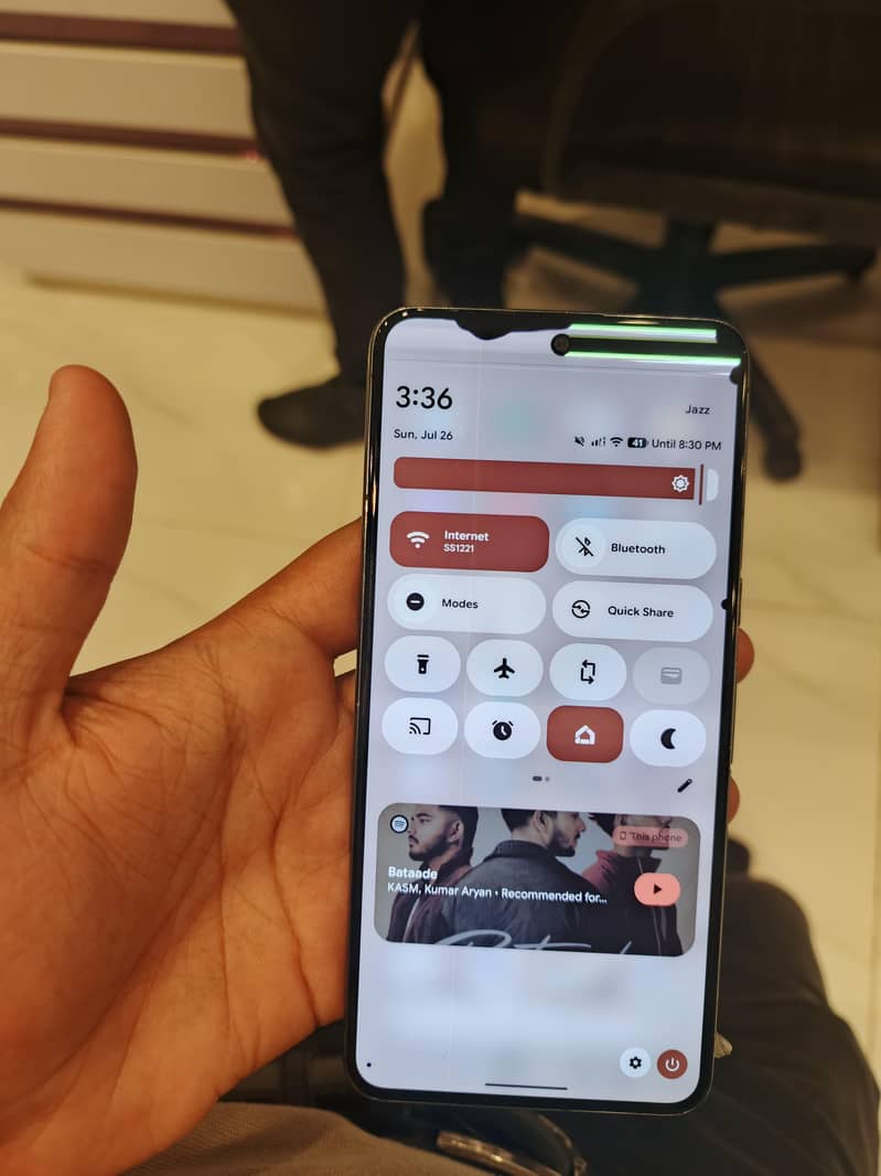 Google Pixel 8 Pro 6