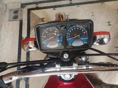 2022/2024Model total orignal 1st owner. orignal low  KM drive