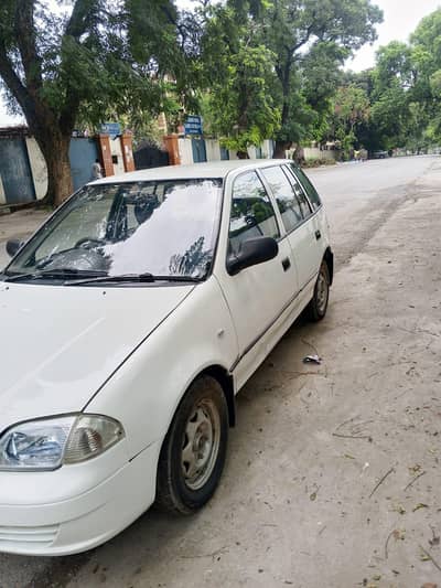 Suzuki Cultus 2001