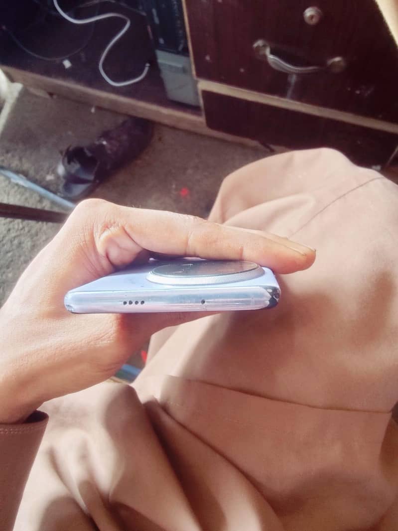 Camon 30s 4