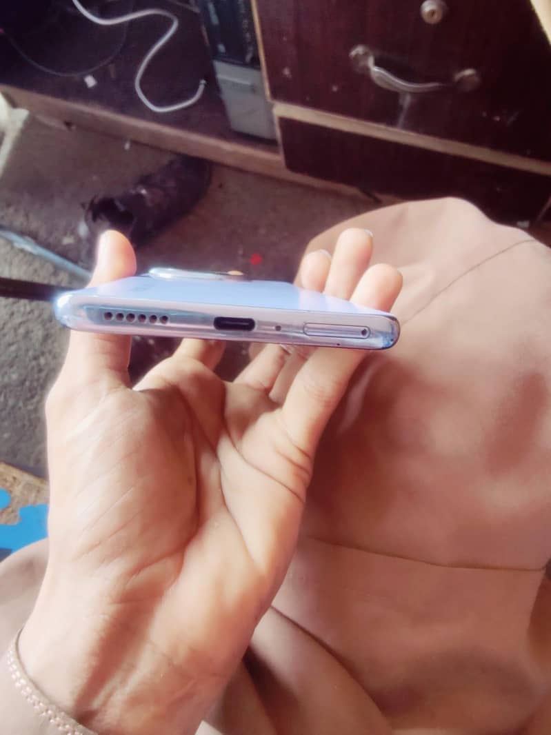 Camon 30s 6