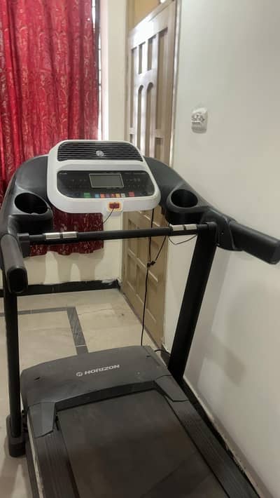 Horizon running machine