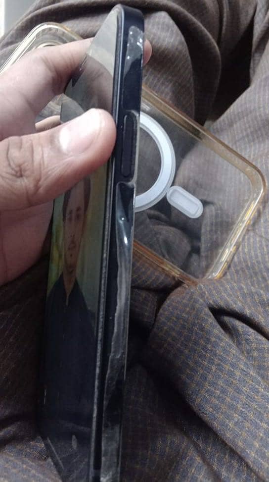 iPhone 12 1