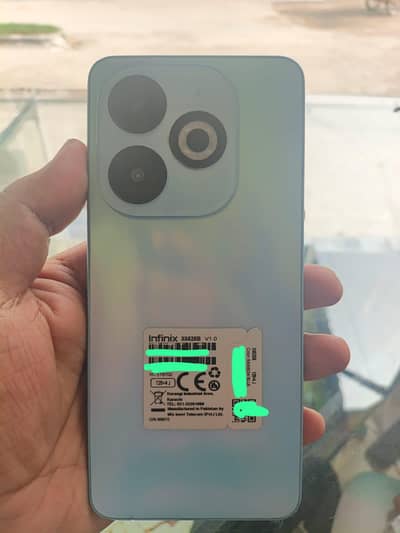 Infinix Smart 8 Pro 4 Gb ram ( 128 )